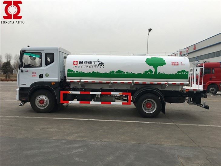 Water Truck for Sale