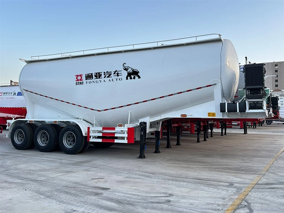 3 Axle Bulk Cement Tanker Semi Trailer With Mechanical Suspension