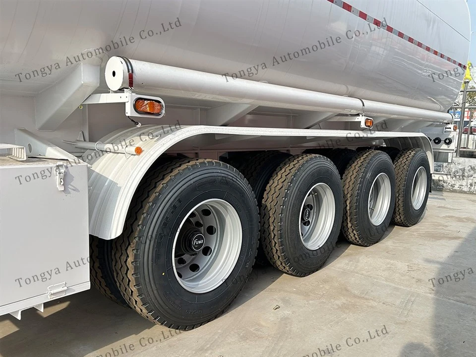 4 Axle 80000L Fuel Tanker Semi Trailer factory